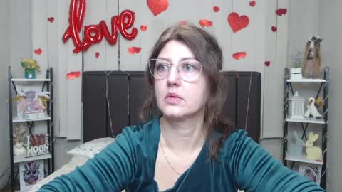 Snapshot of rosehille chatting on March 2026 05:18:01 AM RoseHille online show from March 2026 05:18:01 AM