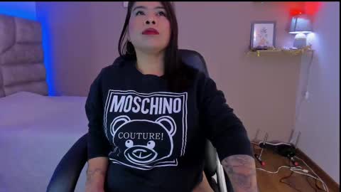 Snapshot of roselyn_caprice chatting on October 2025 09:19:02 AM roselyn online show from October 2025 09:19:02 AM