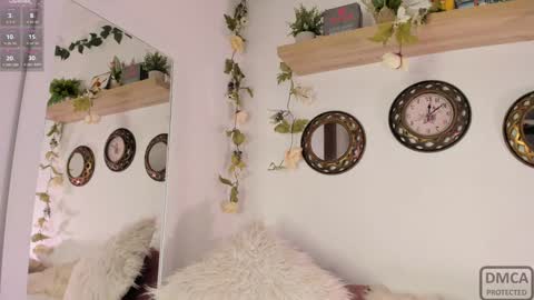 Stephani online show from January 2025 01:21:01 AM