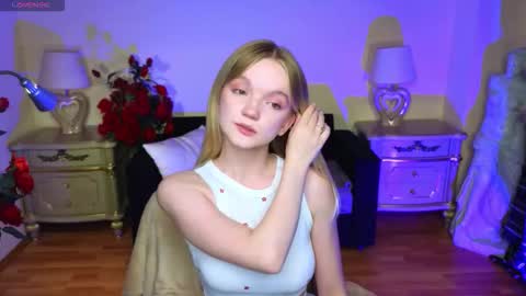 Snapshot of roses_kate chatting on September 2025 06:46:01 PM Sweety Kate online show from September 2025 06:46:01 PM