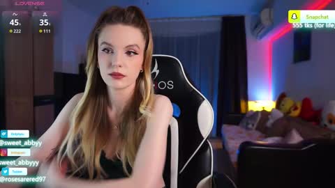 Snapshot of rosesarered97 chatting on February 2026 08:26:01 PM Abbygail online show from February 2026 08:26:01 PM