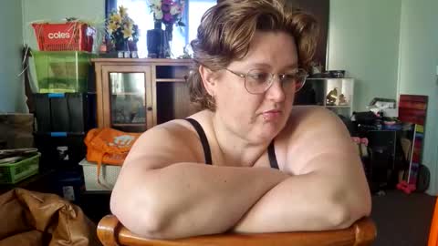 Rosey online show from November 2025 08:53:01 PM