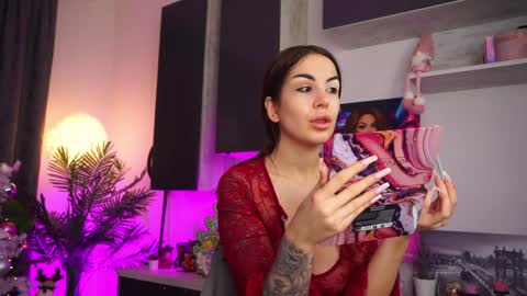 Amii online show from December 2024 08:36:01 PM