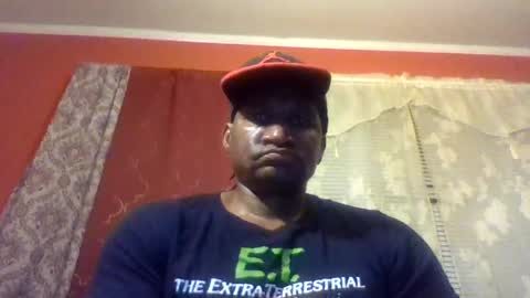 Snapshot of roshun69 chatting on April 2026 07:20:01 AM Roshun Haynes online show from April 2026 07:20:01 AM