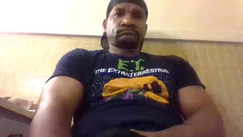 Snapshot of roshun69 chatting on May 2026 05:47:01 AM Roshun Haynes online show from May 2026 05:47:01 AM