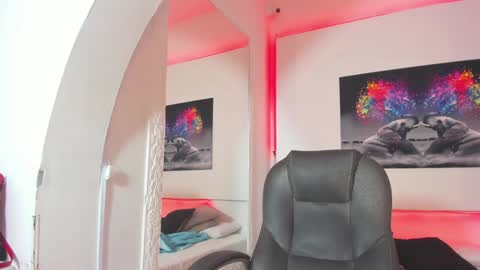 rosi_cooper online show from February 2025 10:43:02 AM