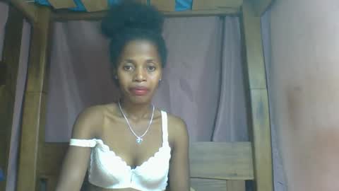 rosia online show from February 2025 10:37:01 PM