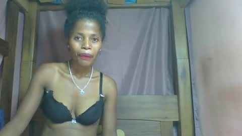 rosia online show from February 2025 11:24:02 PM