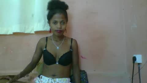 rosia online show from March 2025 06:49:01 AM