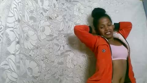 Snapshot of rosiahot1 chatting on November 2025 08:22:02 PM rosia online show from November 2025 08:22:02 PM