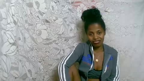 Snapshot of rosiahot1 chatting on November 2025 08:18:02 PM rosia online show from November 2025 08:18:02 PM