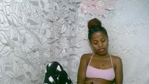 Snapshot of rosiahot1 chatting on November 2025 02:41:02 PM rosia online show from November 2025 02:41:02 PM