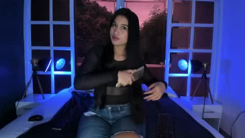 Snapshot of rosie_chell chatting on May 2026 11:49:01 AM Rosie online show from May 2026 11:49:01 AM