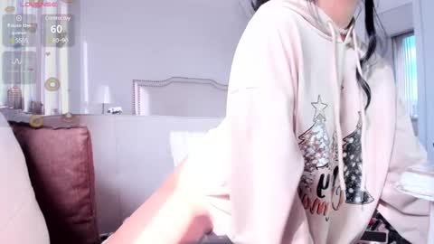 Snapshot of rosie_se chatting on February 2025 10:20:01 PM Rosieeee online show from February 2025 10:20:01 PM