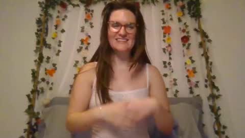 Snapshot of rosie_woods chatting on November 2025 04:35:01 AM rosie_woods online show from November 2025 04:35:01 AM