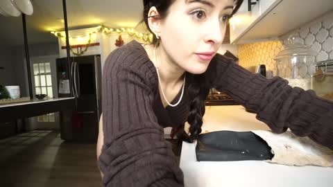 Rosie Bones online show from December 2024 01:15:02 AM