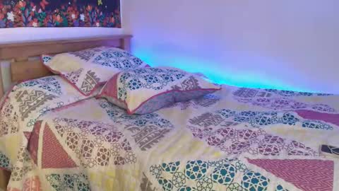 Snapshot of ross_bakerhot chatting on April 2026 02:51:02 PM Ross BakerHot online show from April 2026 02:51:02 PM