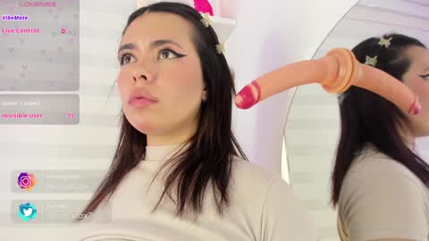 Snapshot of rosse_amyy chatting on January 2025 02:07:02 PM online show from January 2025 02:07:02 PM