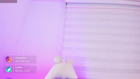 Snapshot of rosse_amyy chatting on January 2025 11:15:02 AM online show from January 2025 11:15:02 AM