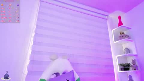 Snapshot of rosse_amyy chatting on September 2025 07:13:02 PM online show from September 2025 07:13:02 PM