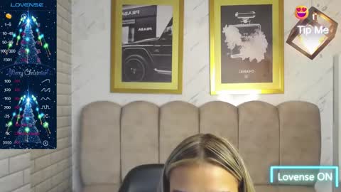 rosse jeane v online show from December 2025 01:04:02 PM