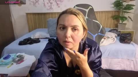 MY NAME IS  ROSSE  online show from January 2026 06:33:02 PM