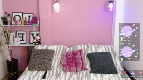 Rosse  online show from November 2025 12:05:02 PM