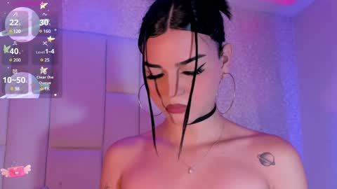 Snapshot of rosselfinoll chatting on December 2024 12:35:01 PM Rossel online show from December 2024 12:35:01 PM