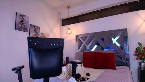 Ross online show from April 2026 03:01:01 AM