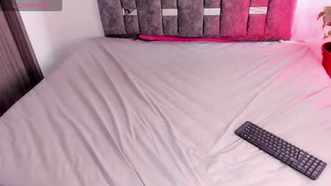 Snapshot of rossth11 chatting on March 2026 03:18:01 PM Im Ross online show from March 2026 03:18:01 PM