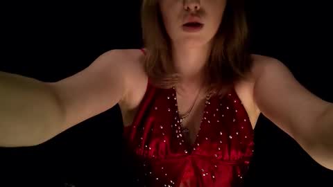 rosy_petal online show from October 2025 06:32:02 PM