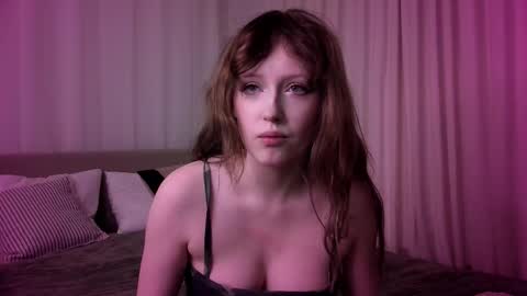 rosy_petal online show from March 2026 02:58:02 PM