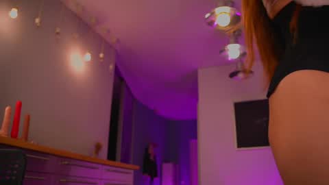 Hi Im Maria Check my Bio  online show from December 2025 05:40:02 PM