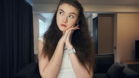 Snapshot of rosysfatcu chatting on May 2026 10:09:02 AM Marguerite online show from May 2026 10:09:02 AM