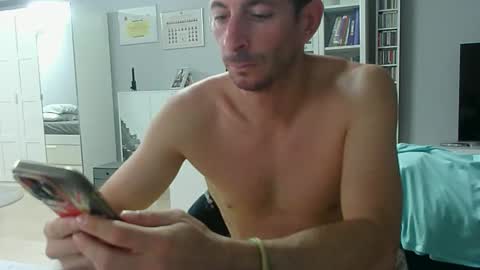 Snapshot of roubarixx chatting on September 2025 09:22:02 AM roubarixx online show from September 2025 09:22:02 AM