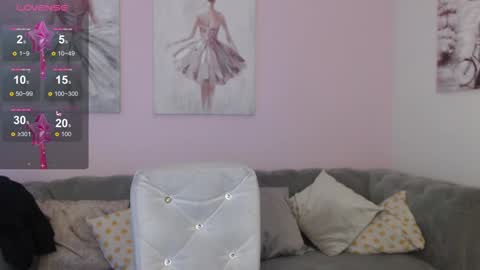 Rousee online show from December 2024 09:06:02 AM