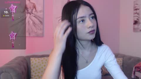 Rousee online show from December 2024 08:25:01 PM