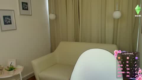 Rousee online show from November 2025 12:13:01 PM