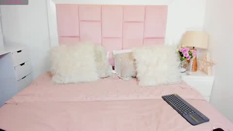 Valeria online show from January 2025 08:18:02 AM