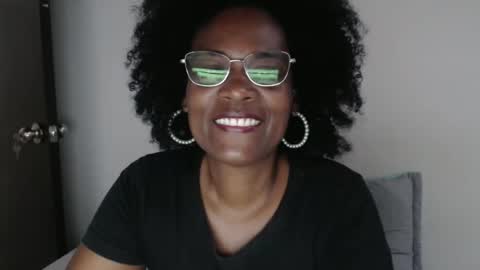 luxa online show from January 2025 12:30:01 PM