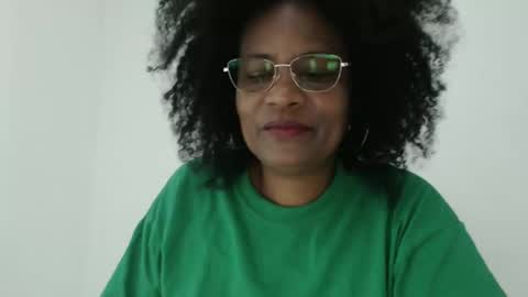 luxa online show from November 2025 12:04:02 PM