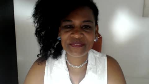 Snapshot of roushlove chatting on July 2026 01:26:01 PM luxa online show from July 2026 01:26:01 PM