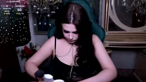 rouzfarrelll online show from September 2025 11:33:01 AM