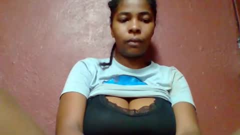 rovaelyah online show from April 2026 02:51:02 AM