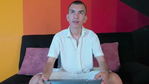 Rowan online show from September 2025 12:16:01 PM