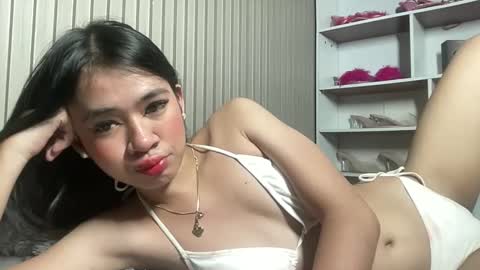 Snapshot of roweena_rodrigo69x chatting on May 2026 03:31:02 PM roweena online show from May 2026 03:31:02 PM