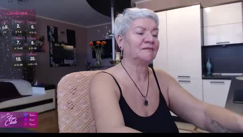 Roxana online show from October 2025 10:23:02 AM