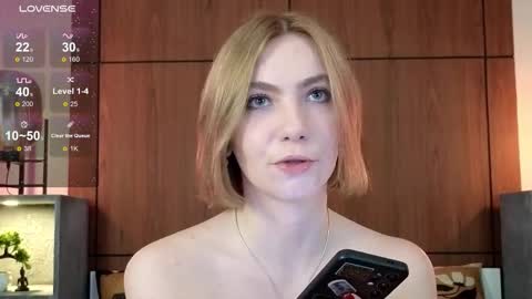 Roxana online show from October 2025 08:13:01 AM
