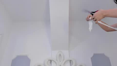 Snapshot of roxana_scott1 chatting on April 2026 03:44:02 AM roxana_scott1 online show from April 2026 03:44:02 AM