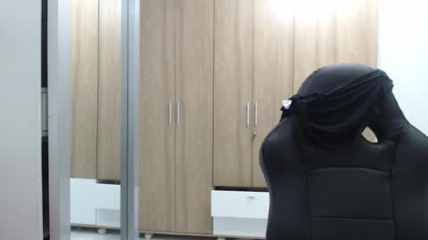 Snapshot of roxanalove7 chatting on February 2025 04:30:02 AM Roxana online show from February 2025 04:30:02 AM